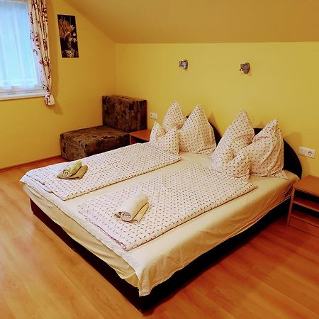 זלקרוס Haus Maria Appartements מראה חיצוני תמונה